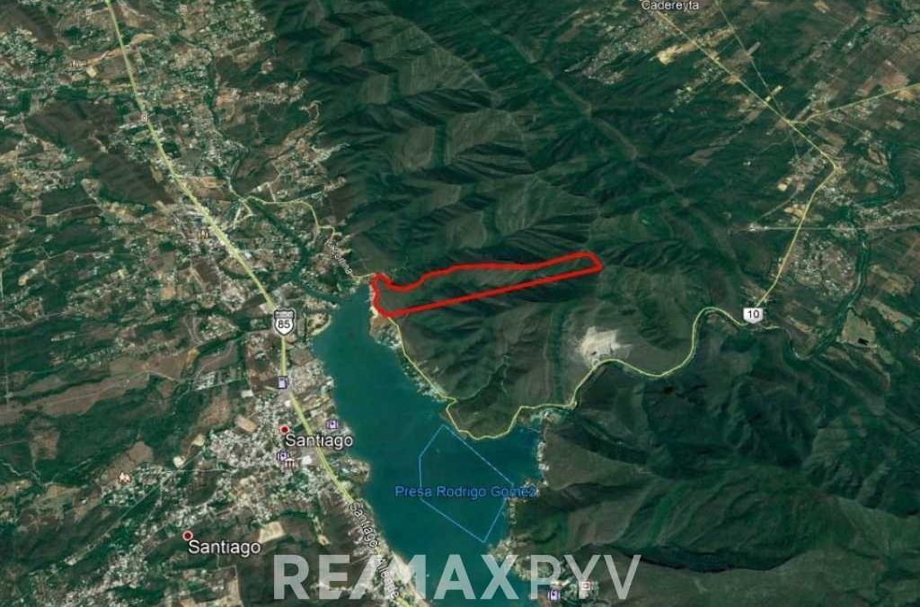 Terreno en Aportación en La Cortina, Santiago – 7384