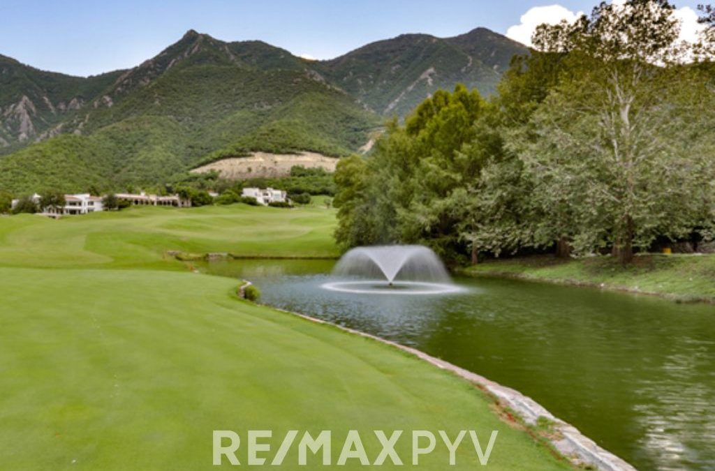 Terreno en Venta en Carretera Nacional, Hacienda las Misiones – L3, M63